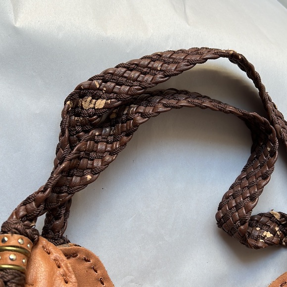 The sak large shoulder hobo purse brown/orange with a feather bird print - Picture 9 of 13